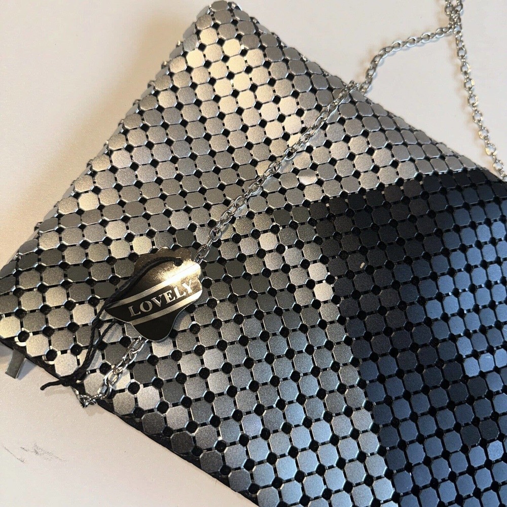 Cute Shimmery Metal Clutch Crossbody Purse Silver Chain nYE Party